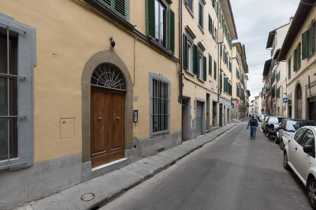 Apartment F6 - Santa Croce One Bedroom Flat For 2 Or 3 Guests Florence Italy